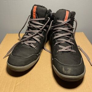 Women’s Decathlon winter boots